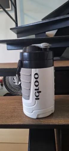 Garrafa térmica Igloo 1,5L
