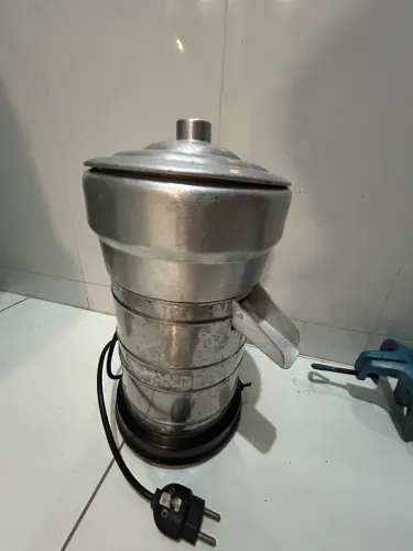 Espremedor de Laranja Industrial 