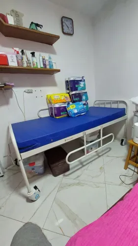 Cama Hospitalar Dellamed DX2 Manual + Colchão D28 e Fraldas