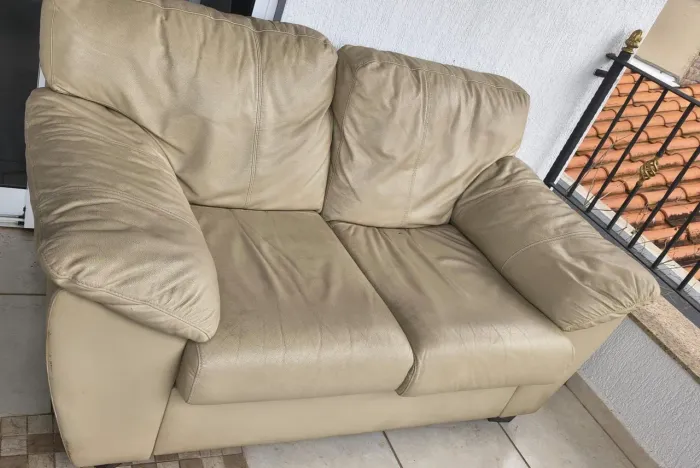 Sofá 2 lugares