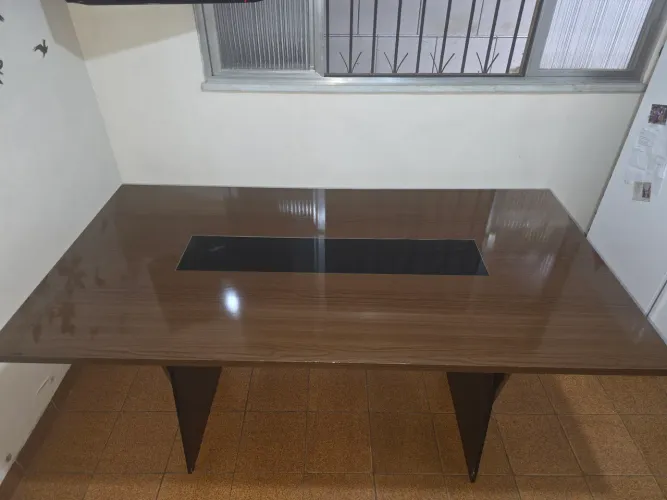 Mesa de jantar 6 lugares