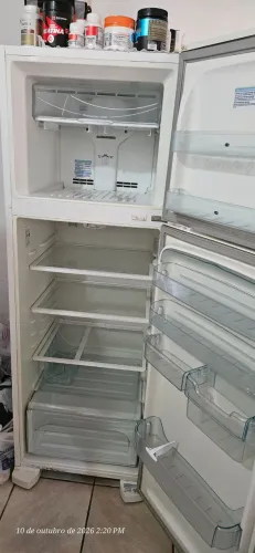 Geladeira Electrolux