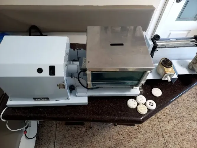 Máquina de macarrão  Arke