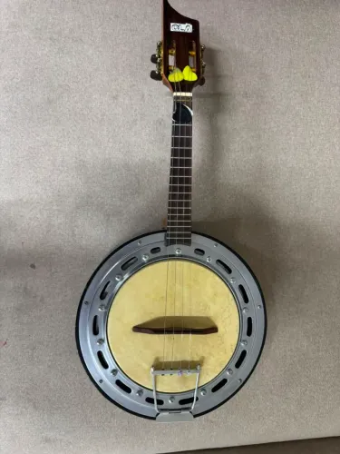 Luthier Oliver 