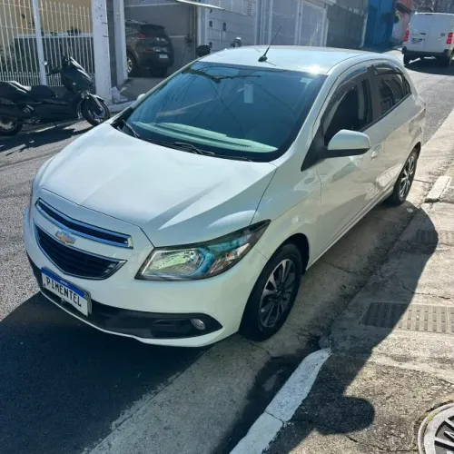 Chevrolet Onix Hatch LTZ 1.4 8V Flex Power Mec. 4P 2016