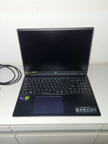 Acer Predator Helios 16 RTX 4080 i9-13900HX 1TB SSD 240Hz