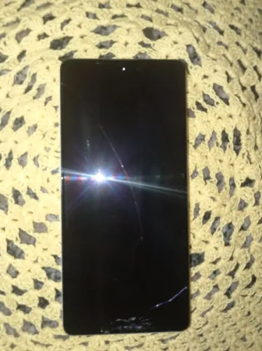 Xiomi note 12 8 ram defeito apenas na tela