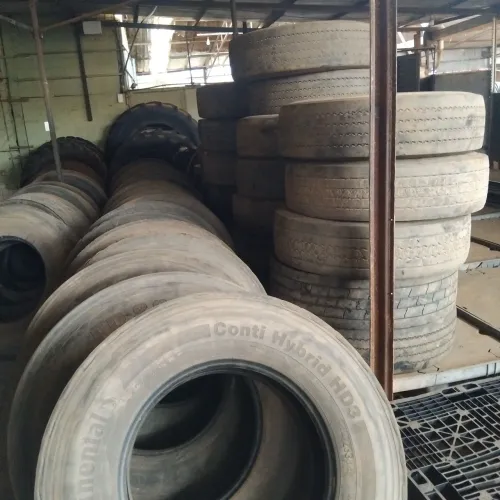 Vendo pneus 295/80,22-5