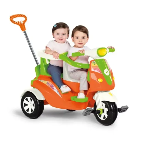 Vendo motinha infantil para gêmeos