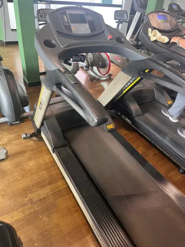 Esteira rt 150 moviment 