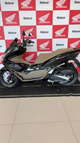 Honda PCX DLX 2026 - Apenas 103 km