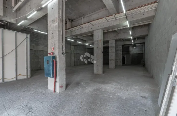 Loja/Galpão/Salão Comercial a Venda 300m² Condominio Artcon Parada Inglesa