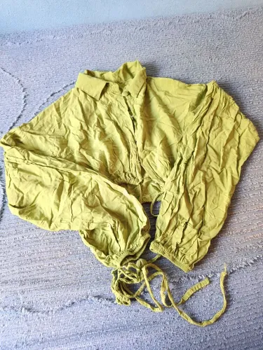 Roupas de bazar