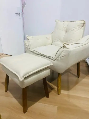 Poltrona de amamentação