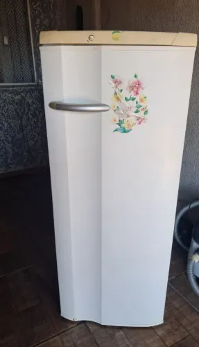Vendo geladeira
