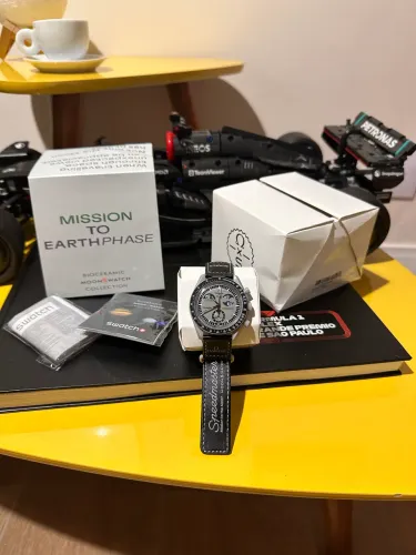 Omega x Swatch moonswatch Mission to the Earthphase speedmaster