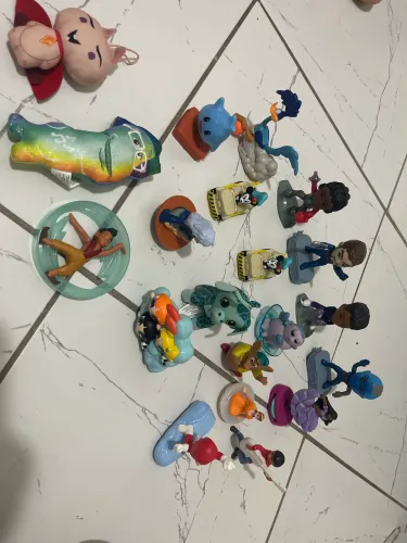 Brinquedos do Mac cada um por 4,00
