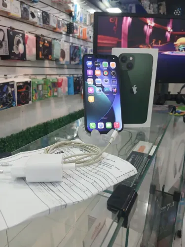 Iphone 13 128 gb com Nota Fiscal ?