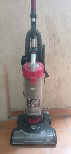 Aspirador vertical em pó 2 em 1EOS SMART CLEAN turbo trincado 2200 W ciclone pra conserto