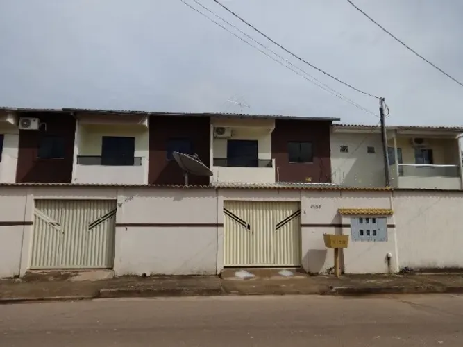 Lindo Sobrado - Aluguel - Av. 7 de Setembro, antes da Guaporé - Bairro Agenor de Carvalho