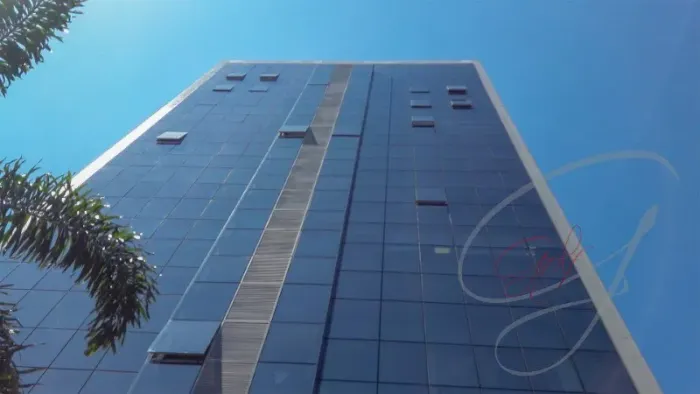 Sala Comercial à Venda no Centro de Osasco-SP: com 2 Banheiros, 1 Vaga de Garagem, 34,70 m