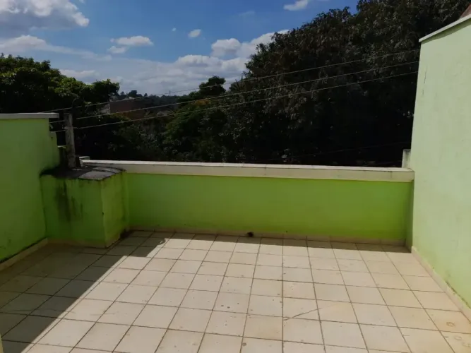 Locação 1 Casa Térrea + Edícula - 3 Vagas Cobertas - R$ 3.000,00 - Cidade Nova.