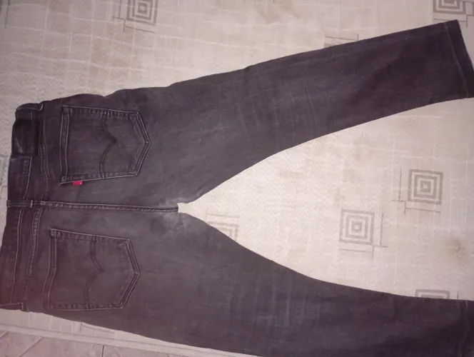 Calça bonita estilosa Lewis preta original 