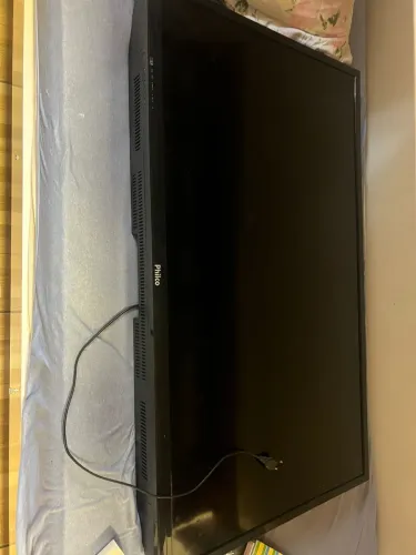 Vende se televisão