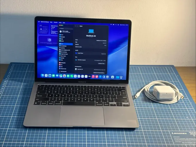 MacBook Air M1 8GB RAM 128GB SSD