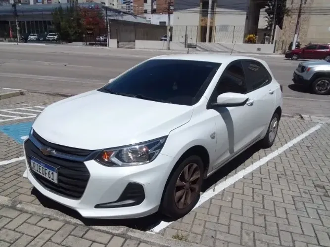 Chevrolet Onix Hatch LT 1.0 12V TB Flex Aut. 4P 2021