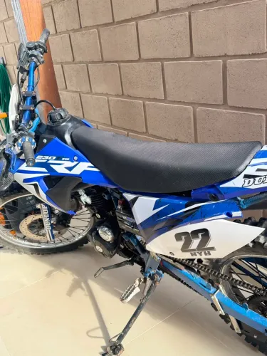 Vendo Shinarey 150 de trilha roupa crf
