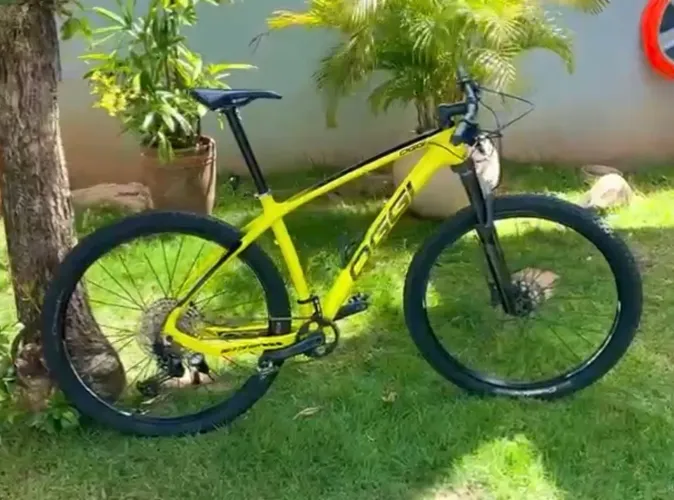 Bicicleta Mountain Bike OGGI AGILE CARBONO