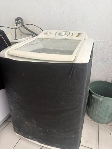 Máquina de lavar roupa 12 kilos
