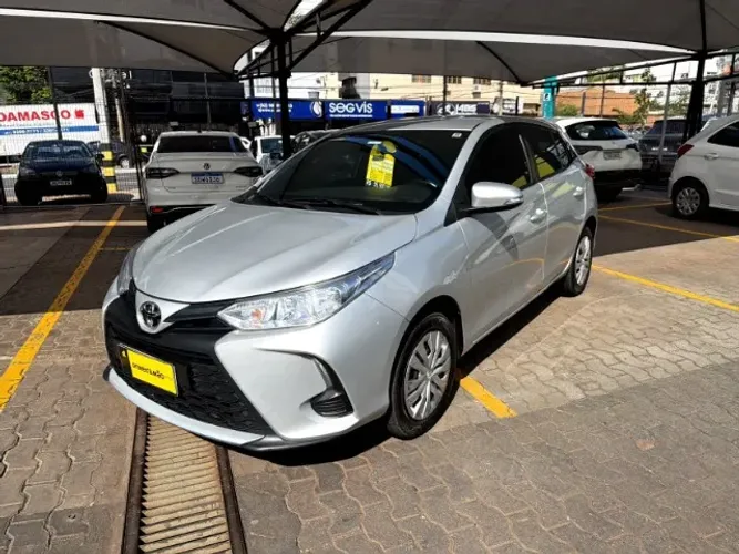 Toyota Yaris XL 1.5 Flex 16V 5P Aut. 2025