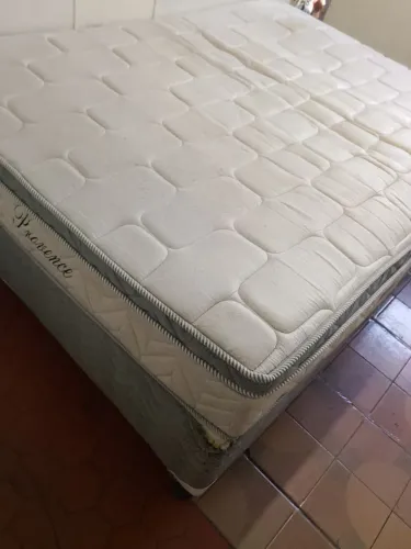 Cama box casal