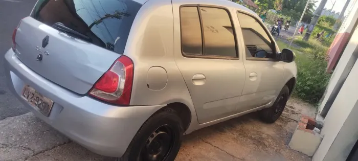 Renault Clio Authentique 1.0/1.0 Hi-power 16V 3P 2014