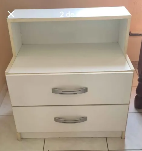 Vendo criado mudo 2 gaveta