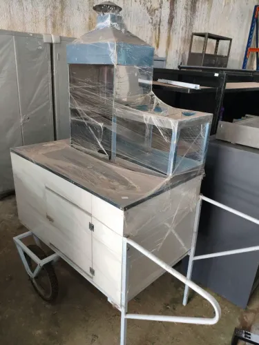 Carrinho para espetinho em inox .