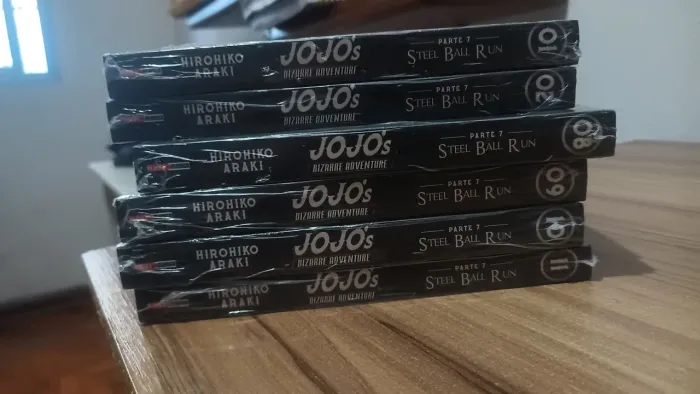 mangás de Jojo volumes 1 e 2 e 8 ao 11 parte 7 lacrados