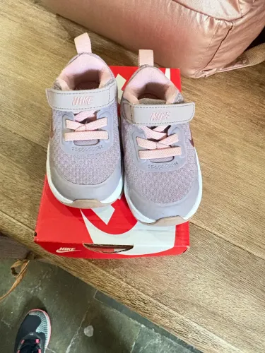 Tênis infantil Nike