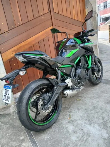 Kawasaki Z650 0 km