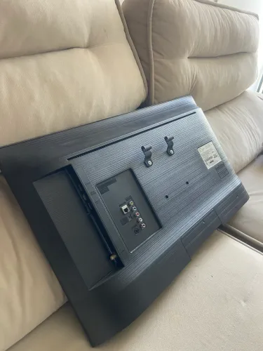 2? TV Samsung 32? Smart HD com Wi-Fi - Modelo UN32T4300AG