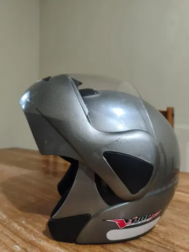 Capacete
