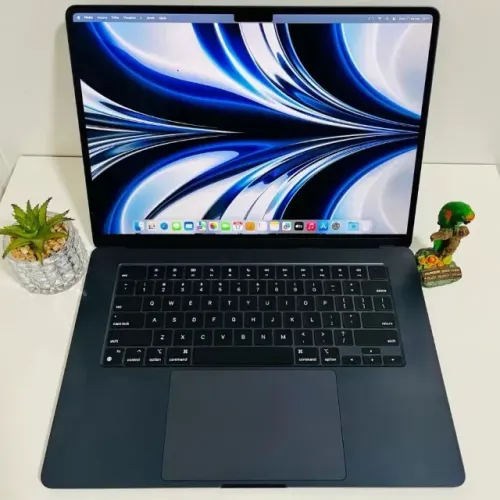 MacBook Air M2 13" 256GB 8GB RAM - Estado de novo