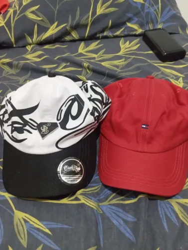 boné tommy e osascorte