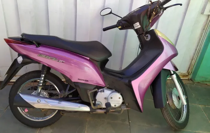 Vendo biz 2012 conservada