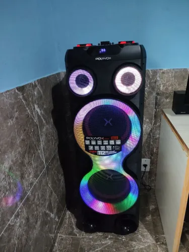 VENDA-SE CAIXA DE SOM TORRE DE SOM POLYVOX XT-2212T