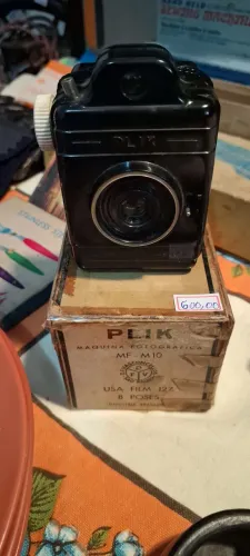 Máquina fotográfica PLIK (antiguidade)
