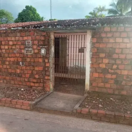 Vendo casa na travessa bom jesus