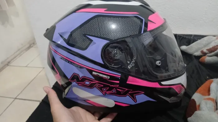 Capacete Integral Norisk SpeedMax Roxo e Rosa N°58